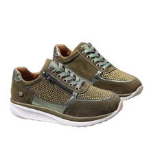 Cargar imagen en el visor de la galería, Zapatillas con cuña y cristales strass
 -Verde/EU35/US4/UK2Verde/EU36/US5/UK3Verde/EU37/US6/UK4Verde/EU38/US7/UK5Verde/EU39/US8/UK6Verde/EU40/US9/UK7Verde/EU41/US10/UK8Verde/EU42/US11/UK9Verde/EU43/US12/UK10 - Ozerty